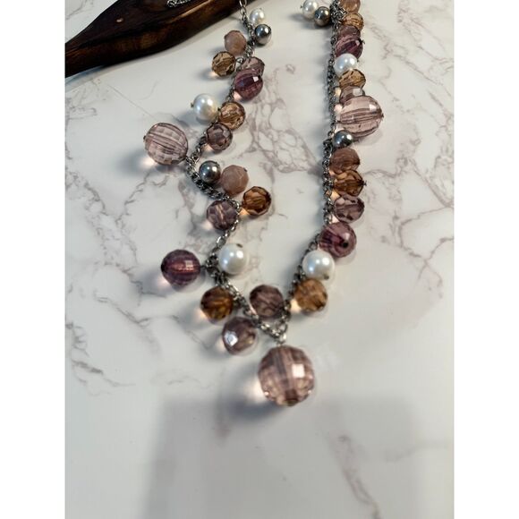 Faceted Acrylic Beaded Necklace - Picture 1 of 4